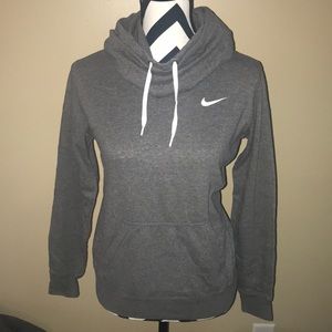 ⭐️ BOGO ⭐️ Nike Funnel Neck Hoodie